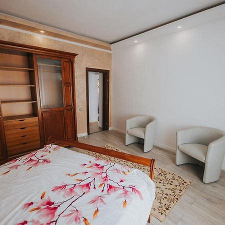 Endlich Zuhause Otel Sibiu Dış mekan fotoğraf
