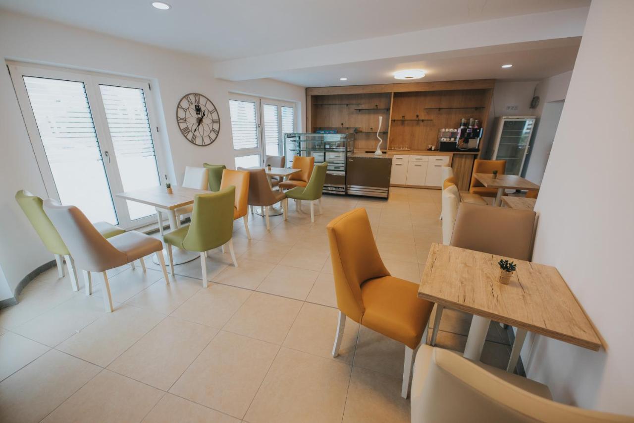 Endlich Zuhause Otel Sibiu Dış mekan fotoğraf