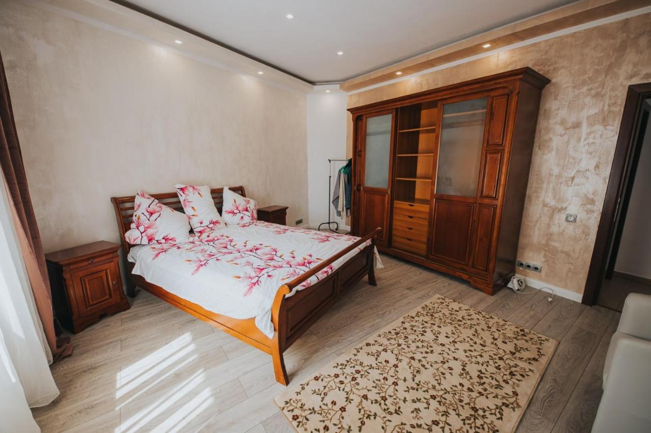 Endlich Zuhause Otel Sibiu Dış mekan fotoğraf
